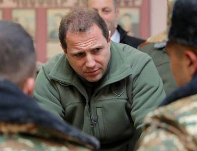 Что искали сотрудники СНБ в квартире пожилой матери Давида Тонояна?