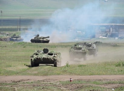 В Армении проходят двусторонние командно-штабные учения подразделений ВС РА и российской базы