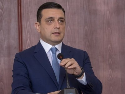 Խնդրանքով դիմում եմ ՀՀ-ում աշխատող 1,202,800 առողջապահության նախարարներին․ Արմեն Մուրադյան