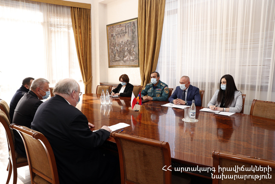 ԱԻ նախարարն ընդունել է Հայաստանում Լեհաստանի արտակարգ և լիազոր դեսպանին