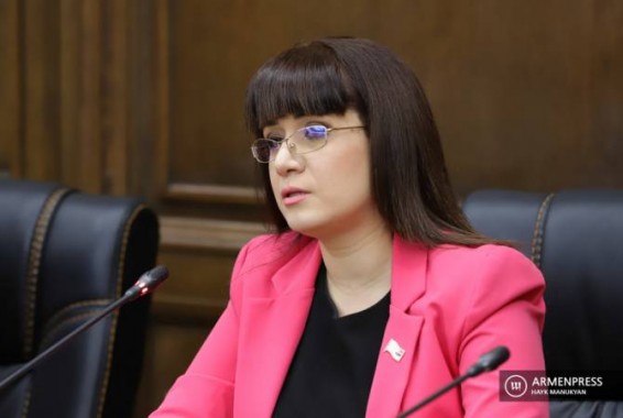 Секретарь фракции 