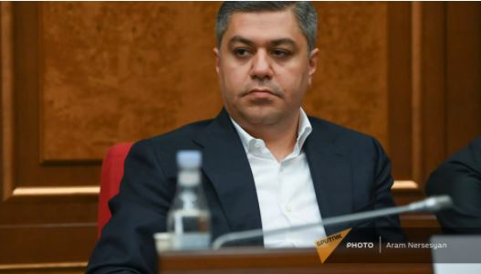 Партия Артура Ванецяна будет участвовать в выборах в ОМС