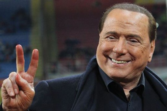 Սիլվիո Բեռլուսկոնին 80-ամյակը նշում է հարկադիր հանգստի մեջ