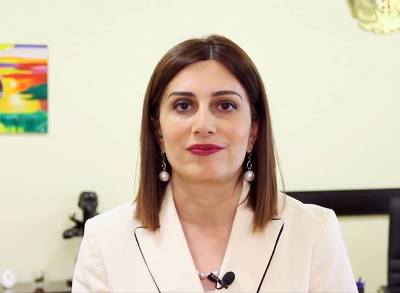 «Ժողովուրդ».Շտապօգնության վարորդներին վճարելու գումարներ չկան, իսկ նախարարի «վոյաժների» համար «թռիչքային» գումարներ կան