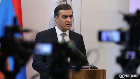 Арман Татоян: Секретарь Совбеза Армении Армен Григорян должен быть привлечен к ответственности за свои заявления