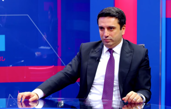 «Միջանցք բառ չկա, չի լինելու, չի քննարկվում, հստակ ասվել է մեր եւ ՌԴ կողմից». Ալեն Սիմոնյան