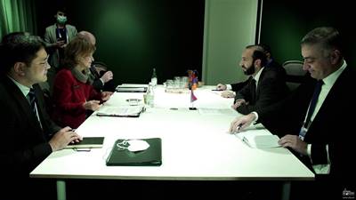 Արարատ Միրզոյանը հանդիպել է ԵԱՀԿ Մամուլի ազատության հարցերով ներկայացուցիչ Թերեզա Ռիբեյրոյի հետ