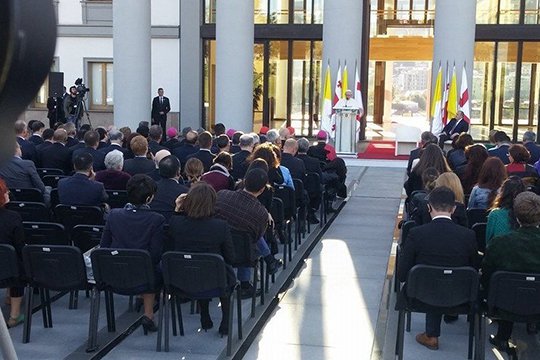 Վրաստանը կամուրջ է Եվրոպայի և Ասիայի միջև. Հռոմի պապ