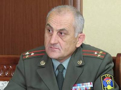 Մտածող հայի համար, այս ամենը լսելը, բնականաբար եթե ոչ գժվելու, ապա՝ տառապելու չափ ահավոր է. Հասրաթյան