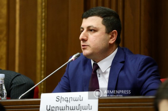 2022 թվականի ռազմական բյուջեն կարելի է որակել իներցիոն․ ո՛չ պաշտպանության նախարարը, ո՛չ ԳՇ պետը և առավել ևս՝ Փաշինյանը չգիտեն, թե որտեղից սկսեն և ուր շարժվեն․ Տիգրան Աբրահամյան