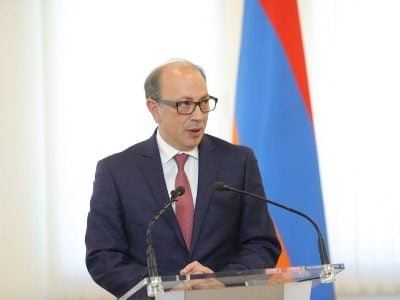 «Հրապարակ». Արա Այվազյանը վերադառնում է