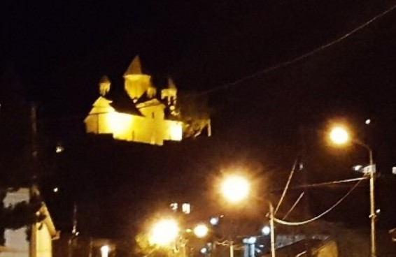 Ախալցխայի հայկական Սբ. Նշան եկեղեցին արդեն գիշերային լուսավորություն ունի