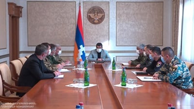 Նախագահ Հարությունյանը տարեսկզբի առաջին աշխատանքային խորհրդակցությունն անցկացրել է ուժային կառույցների ղեկավարների հետ