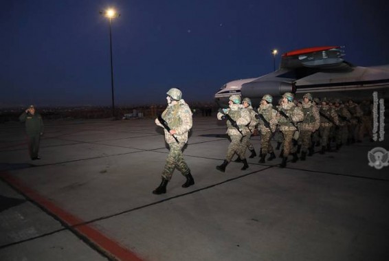 Завершившие миссию в Казахстане армянские миротворцы вернулись в Армению