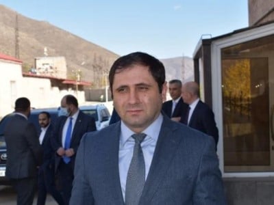 Պաշտպանության նախարարն ամուսնանում է. Aravot.am