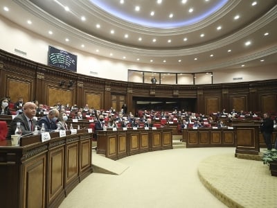 Ազգային ժողովն առաջին ընթերցմամբ հավանություն տվեց մոլախաղերի գովազդը սահմանափակող օրինագծին