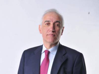 «Ժողովուրդ». Խաչատրյանը նախագահի աթոռը կզբաղեցնի այնքան, քանի դեռ դրա իրական հասցեատերը չի հայտնվել՝ նոր կոստյումով