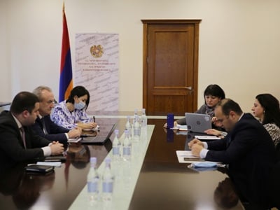 Բուհերի պետպատվերի տեղերի բաշխման հարցը՝ երեք գերատեսչությունների քննարկման առանցքում . ԿԳՄՍՆ