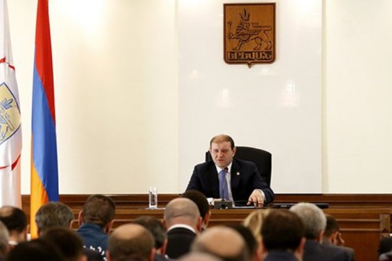 Տարոն Մարգարյանը հանձնարարել է շարունակել պարտադիր բարեկարգման նորմերի պահպանման գործընթացը