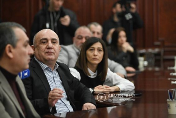«Բունկեր» եմ գնացել, որ Արցախի նախագահին զեկուցեմ, թե ինչ է կատարվում, կարգադրություն չեմ տվել. Սամվել Բաբայանv