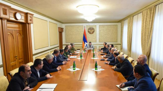 Բաքուն ակնհայտ սադրանքների է դիմում՝ նպատակ ունենալով հայաթափել Արցախը. Արայիկ Հարությունյան