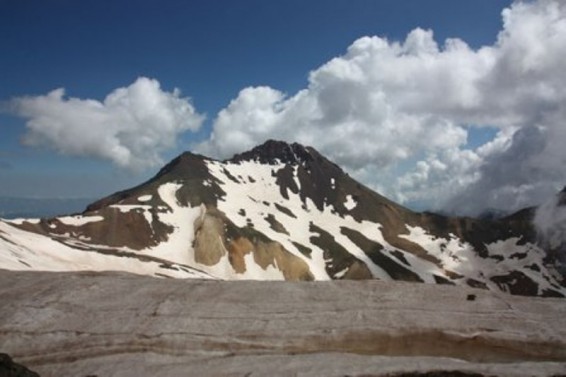 Քաղաքացիները բարձրացել են Արագածի արևելյան լանջը և չեն կարողանում իջնել