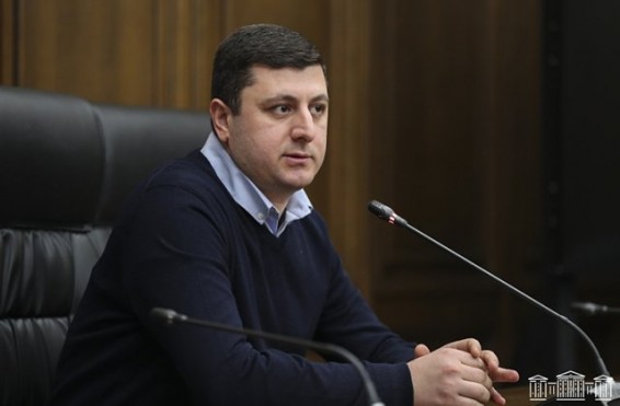«Երկու կարևոր գործոն կա, որ ներկայումս զսպում կամ դանդաղեցնում է Ադրբեջանին». Տիգրան Աբրահամյան