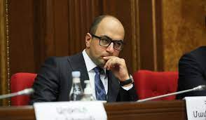 Այս խունտան պիտի որ նեղվի Արցախի դրոշի առկայությունից. Արցախը վտանգվում է սրանց գոյությամբ. Հայկ Մամիջանյան