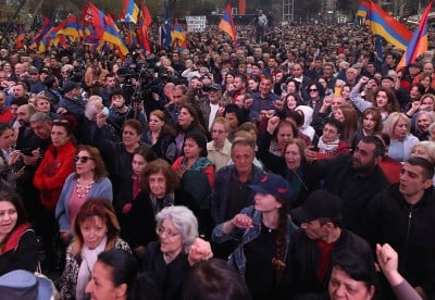 «Փաստ». Ընդվզման ալիքն ուժգնանում է, իշխանությունների անհանգստություններն՝ առավել ևս