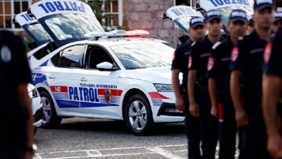 Վարորդը հայտնել է, որ պարեկը թքել է իր ուղղությամբ, բերման ենթարկելիս վնասվածք հասցրել