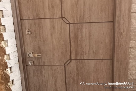 Փրկարարները բացել են փակ դռները