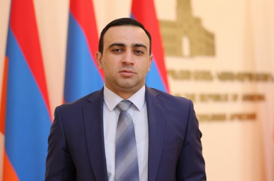 Սեփական ծոծրակը կտեսնեն, բայց հրաժարական չեն տեսնի, չի լինելու․ Տարոն Չախոյանը՝ Փաշինյանի հրաժարականի լուրերը տարածողների մասին