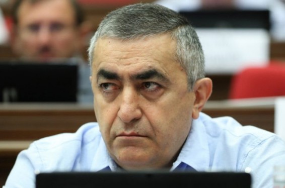 Մենք մեր առջև դրված խնդիրն ամբողջությամբ կատարել ենք՝ անձամբ վարչապետին փոխանցելով նրա հրաժարականի հանրային պահանջը. Արմեն Ռուստամյան