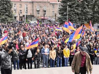 Գյումրիում «Դիմադրություն» շարժման հանրահավաքն ավարտվեց. հաջորդ հանրահավաքը տեղի կունենա վաղը՝ Ֆրանսիայի հրապարակում