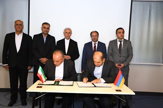 Երևանում կայացել է հայ-իրանական գործարար համաժողով, ընդգծվել է երկու երկրների գործարար ոլորտում առկա ներուժը բարձրացնելու կարևորությունը