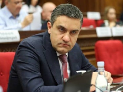 Ինքը կազմաքանդի բանակը, մերժի պատերազմը դադարեցնելու բոլոր առաջարկները, ու վերջում ՀԱՊԿ-ը մեղավոր դուրս գա՞․ Ա․ Ղազինյան