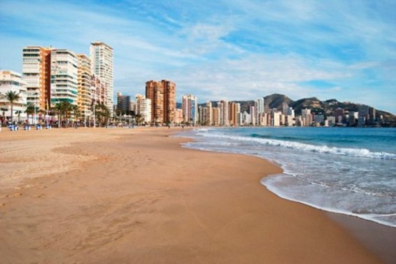 Իսպանիայում փրկարարները անտեսել են խեղդվող զբոսաշրջիկ կնոջ օգնության խնդրանքները