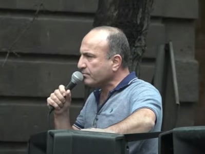 Հորդորում եմ ձեզ՝ չգնալ բախման, հանկարծ չփորձեք ուժ կիրառել. Տարոն Տոնոյանը՝ ոստիկաններին