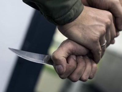 4 համագյուղացիների միջեւ ծեծկռտուք է եղել. 22-ամյա երիտասարդը դանակահարել է մեկին
