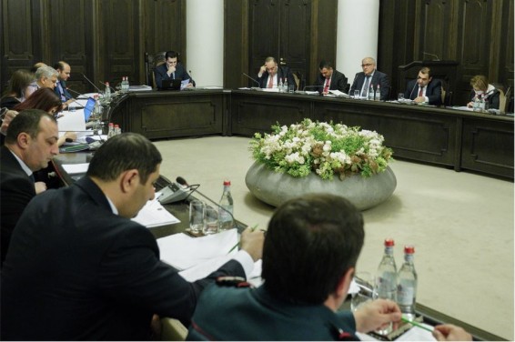Փոխվարչապետ Մաթևոսյանի գլխավորությամբ քննարկվել են Հայաստանի տասը մարզերի 37 համայնքներից  ստացված սուբվենցիայի ծրագրային 91 հայտերը