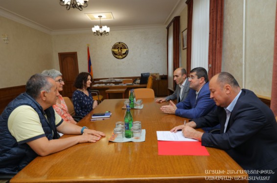 Արայիկ Հարությունյանն ընդունել է Զինծառայողների ապահովագրության հիմնադրամի ներկայացուցիչներին