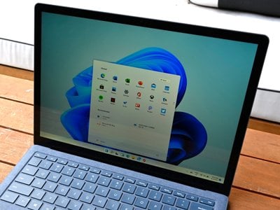 Windows 11-ի օգտատերերին սկսել են ծանուցել խոսափողի եւ վեբ-տեսախցիկի միջոցով հետեւելու մասին