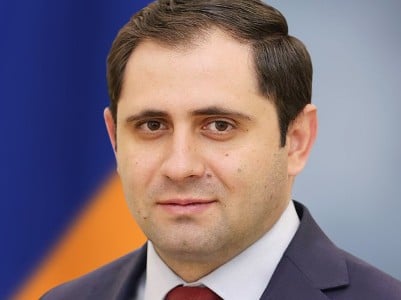Սուրեն Պապիկյանը մեկնել է Մոսկվա