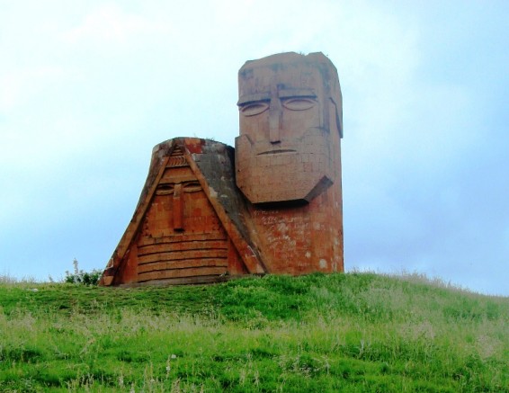 Արցախը մաքրում է, զտում իրականը արհեստականից, կեղծը՝ նատուրալից