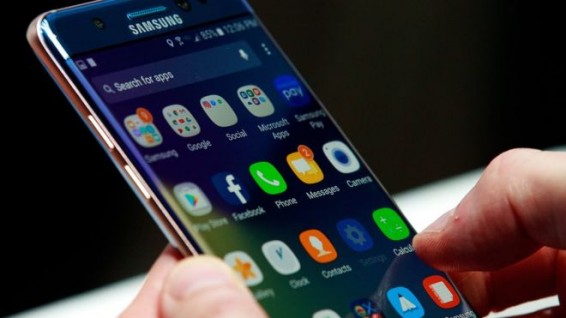 Samsung приостановила производство смартфонов Galaxy Note 7 из-за случаев самовозгорания