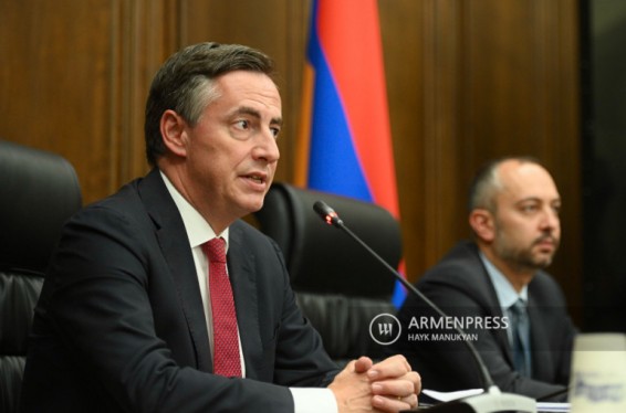Երևանում Եվրախորհրդարանի պատվիրակության հետ քննարկվել են տարածաշրջանային արդի զարգացումները