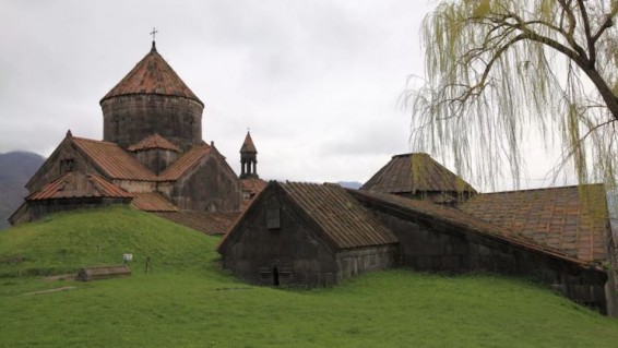 Начинается реставрация храма Богородицы в Бжни и монастыря в Ахпате, на очереди – крепости