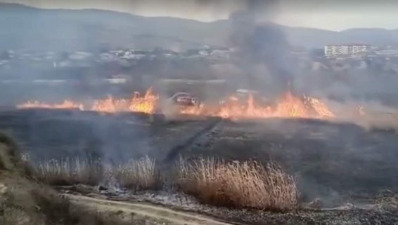 Հրդեհ՝ Ասկերան քաղաքի հարակից տարածքում