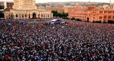 «Փաստ». Ի՞նչ սցենարներով է հնարավոր հասնել իշխանափոխության