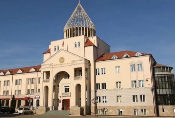 В Арцахе назвали недопустимыми заявления Пашиняна, ставящие под сомнение статус республики: это не предмет торга